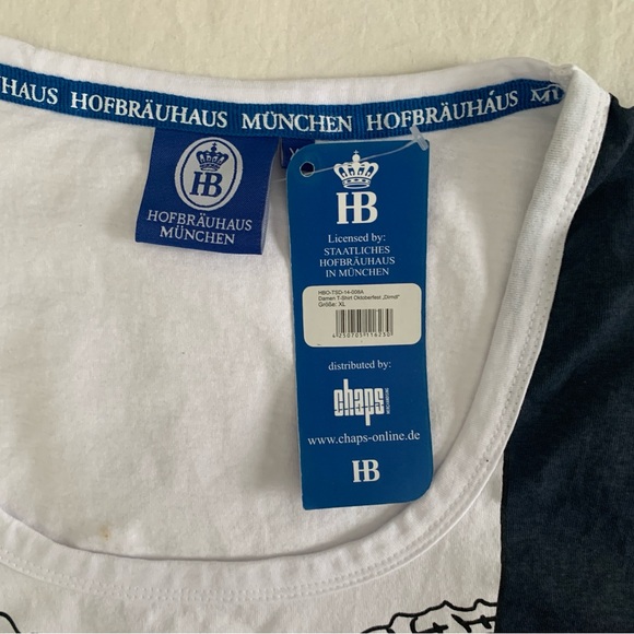 Women's Short Sleeve Graphic Tee - Red and White - Picture 3 of 4